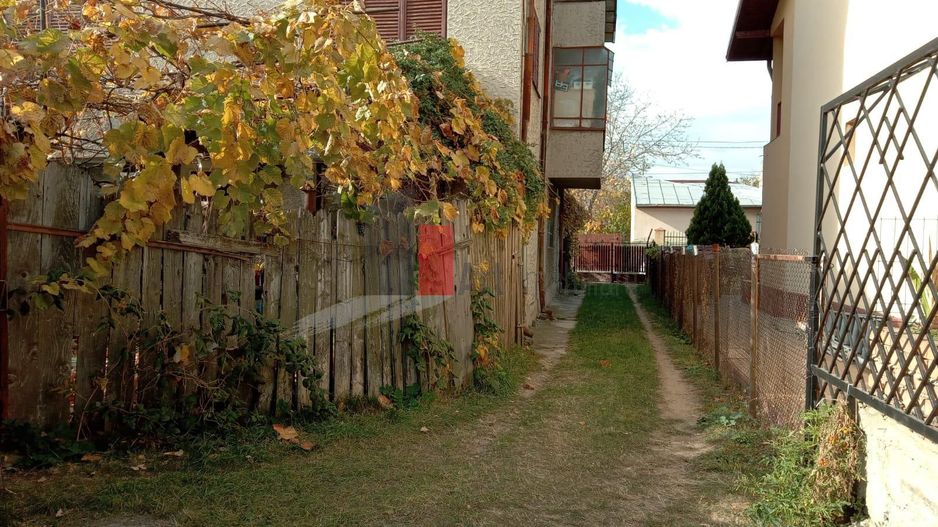 Apartament de vanzare in Vila Ploiesti zona Eroilor - Poză 1