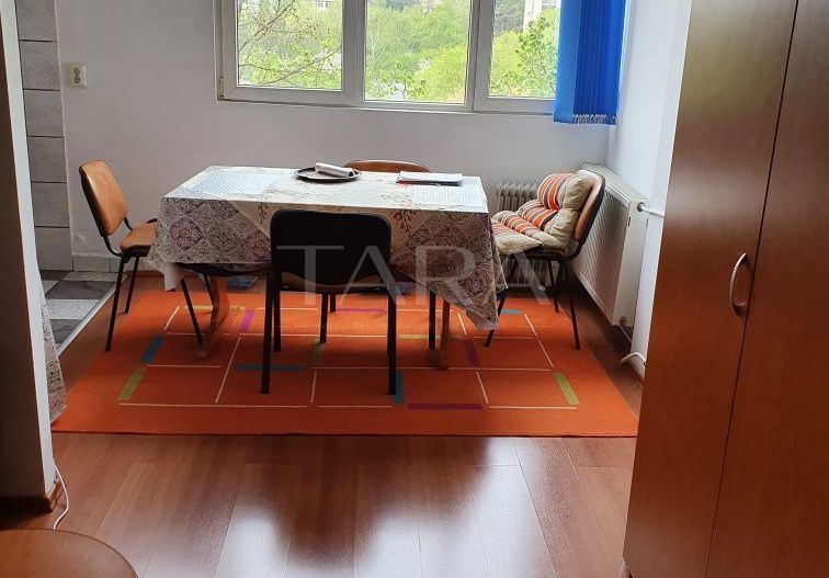 Garsonieră de vânzare, Parcul Detunata, în apropiere de Iulius Mall. - Poză 1