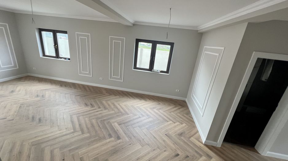 DUPLEX SPATIOS - Poză 7