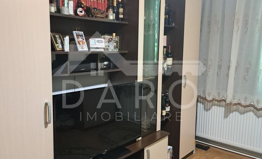 Apartament de vânzare - Poză 1