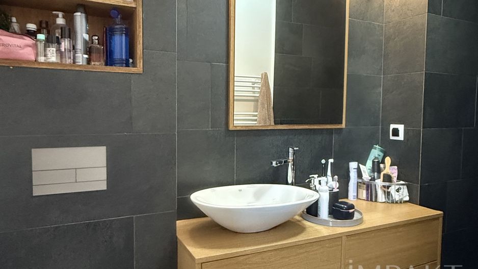 Apartament la cheie cu 3 camere in Borhanci - Poză 11