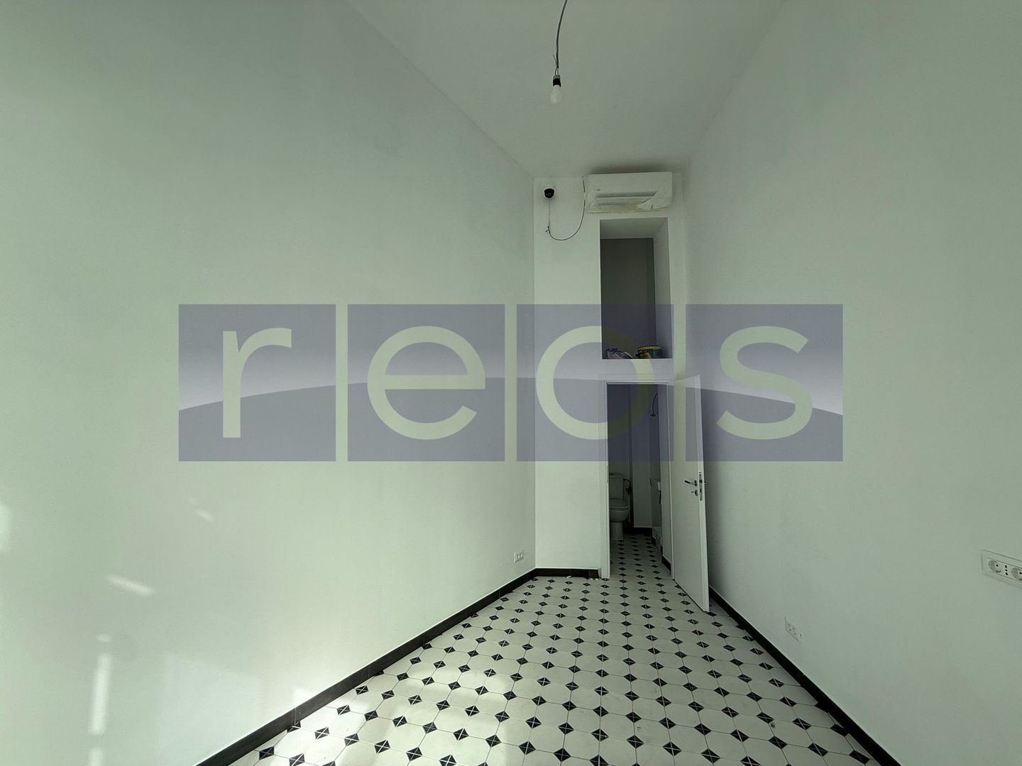 INCHIRIERE PARTER | SPATIU COMERCIAL | 16 MP | VICTORIEI | STRADAL - Poză 4