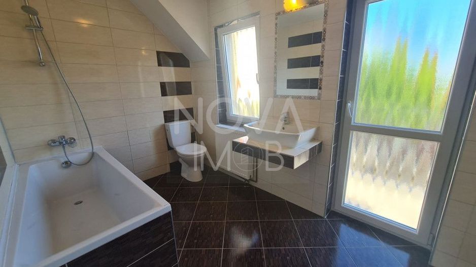 Casa tip duplex de inchiriat - nemobilata, zona Brana - Selimbar - Poză 15