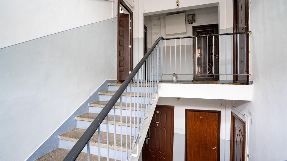 Apartament cu 2 camere semidecomandat Rogerius - Poză 8