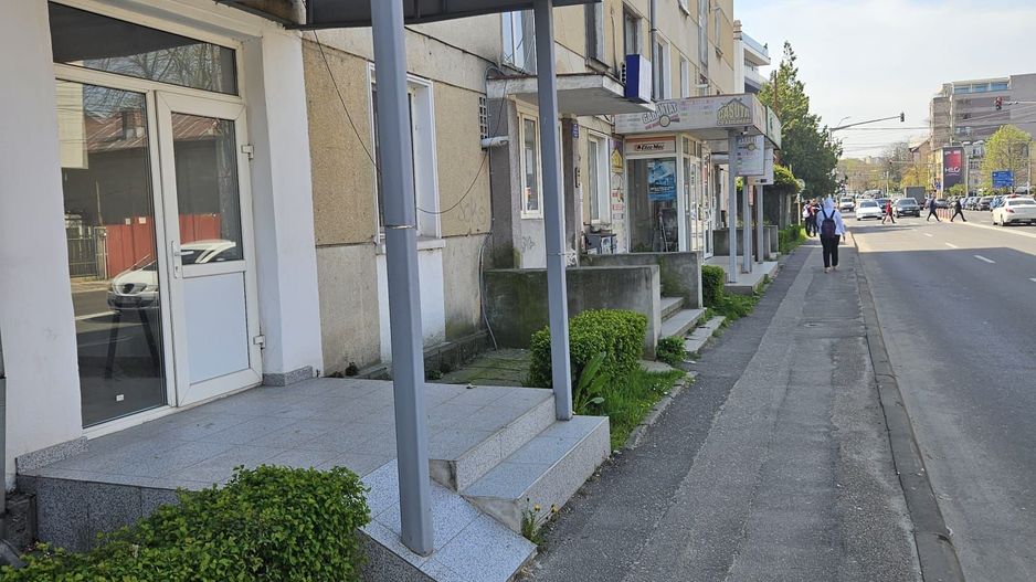 Ultracentral Pitești – spațiu comercial 55 mp, acces stradal - Poză 12