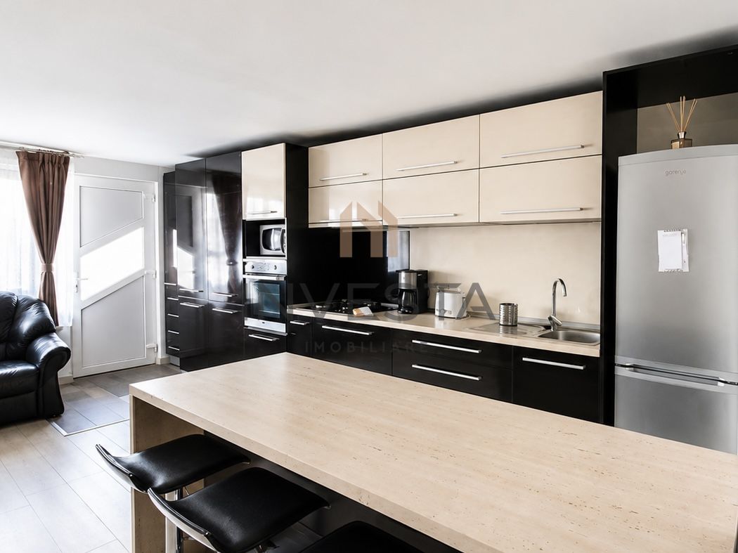 Apartament cu 3 camere de inchiriat in imobil tip vila, Eugen Ionesco - Poză 2