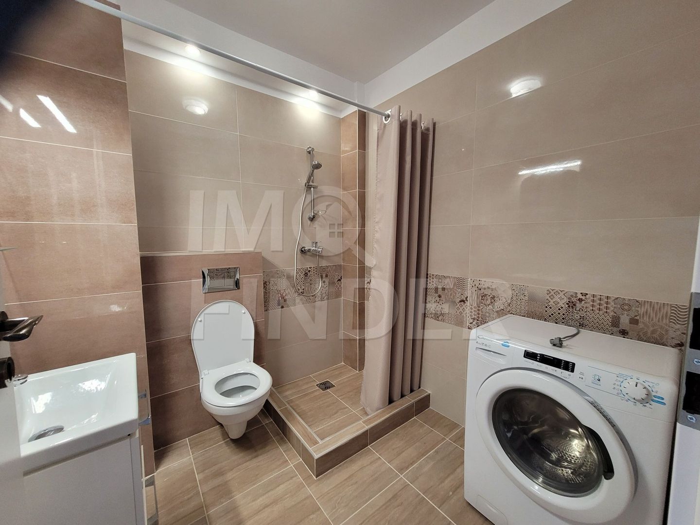 Prima Inchiriere Zona Centrala - Poză 5