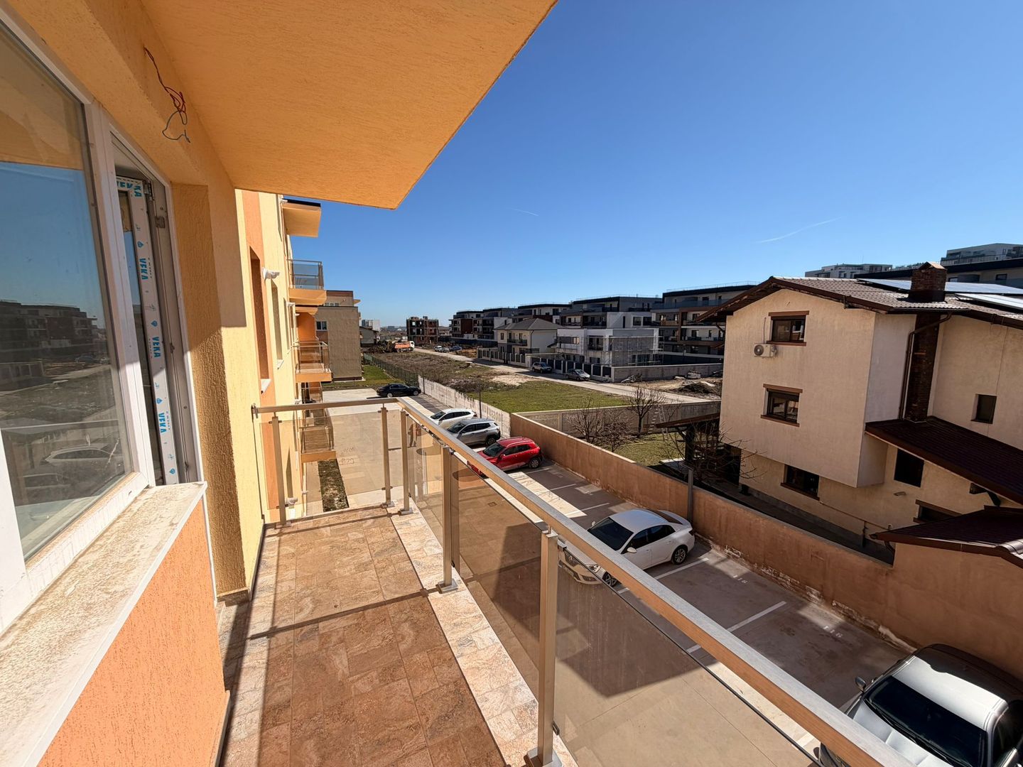 AP. 3 CAMERE, BLOC NOU, CENTRALA PROPRIE,BUCATARIE INCHISA,COMISION 0% - Poză 4