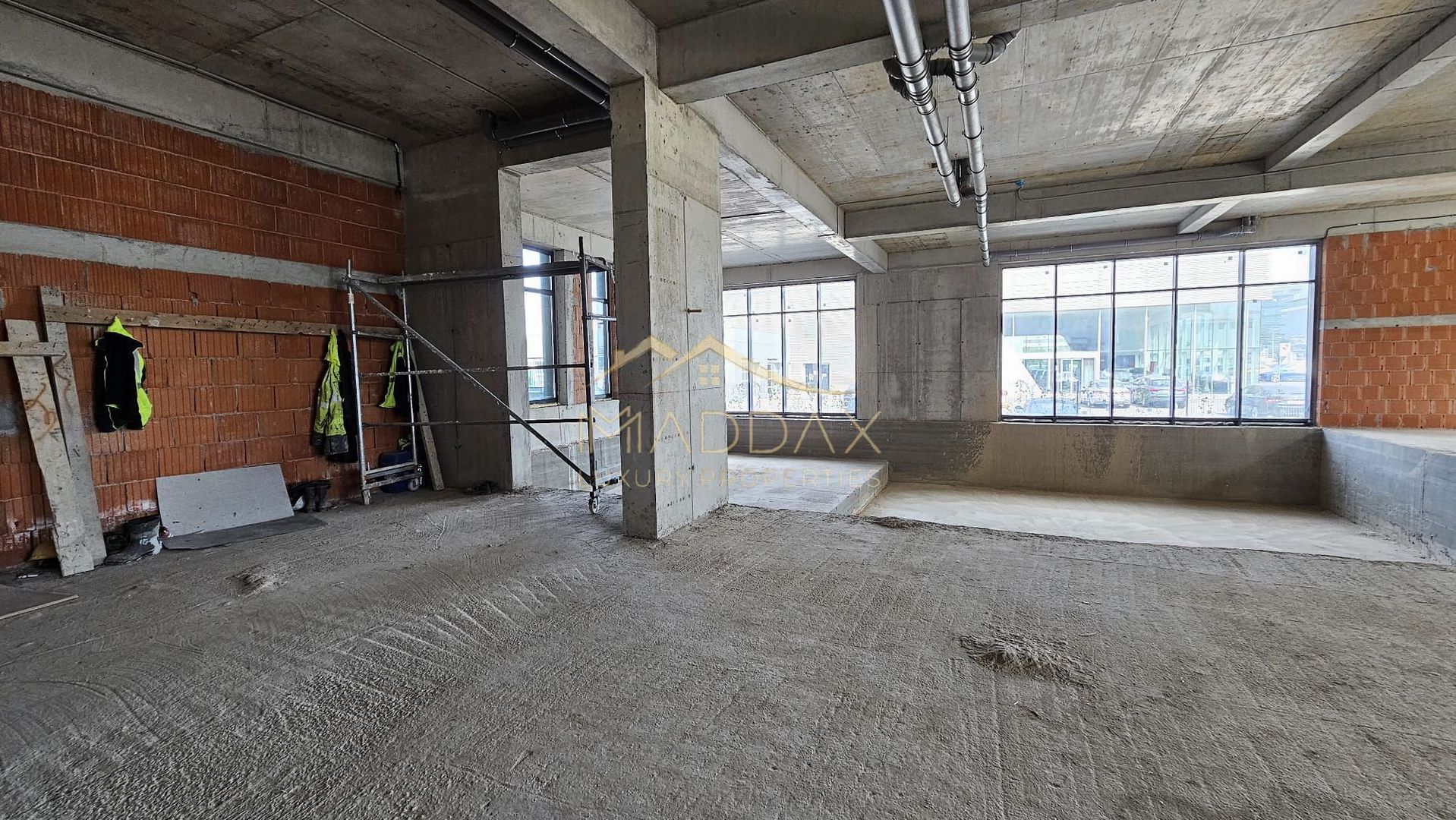 Spatiu comercial cu piscina acoperita***512mp utili//Pipera - Poză 9