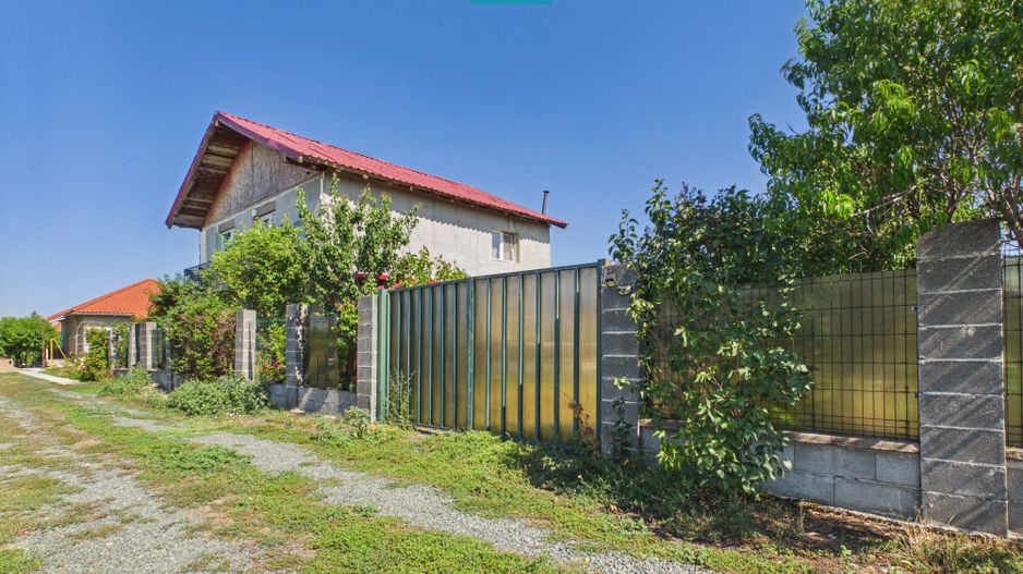 Casă cu 4 camere și teren 522 mp în Vladimirescu - Poză 11