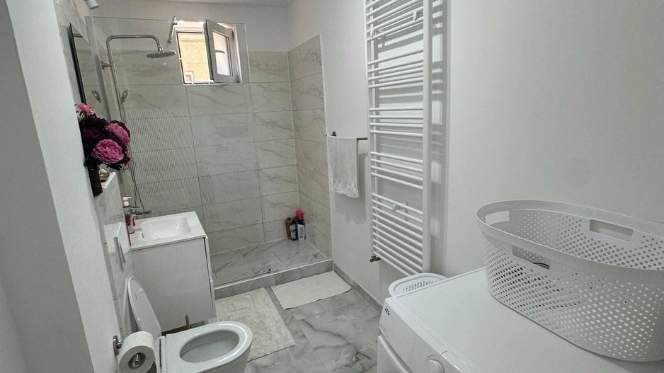 Casa de vanzare zona Titulescu - Poză 3