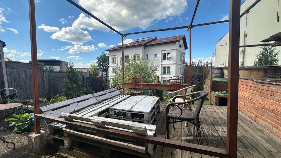 Imobil cu 5 apartamente separate, ideal pentru investitie - zona UMF! - Poză 3