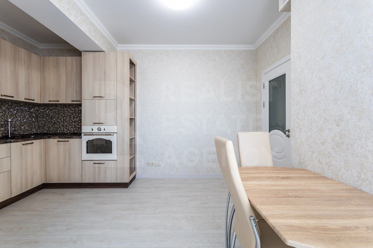 Chirie, apartament, 1 cameră, strada Vasile Alecsandri, Centru - Poză 4