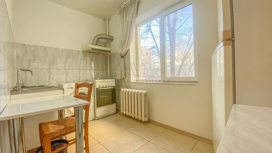 Garsoniera spatioasa | Metrou Gorjului - Poză 8