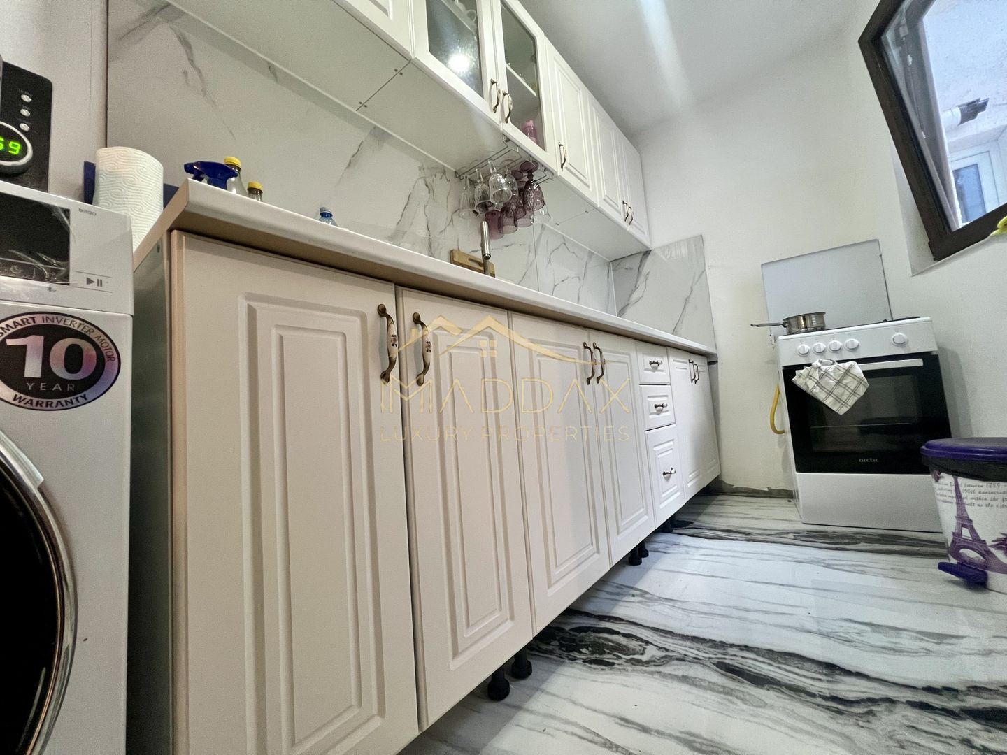 Casa **8 camere** // Domenii - Poză 9