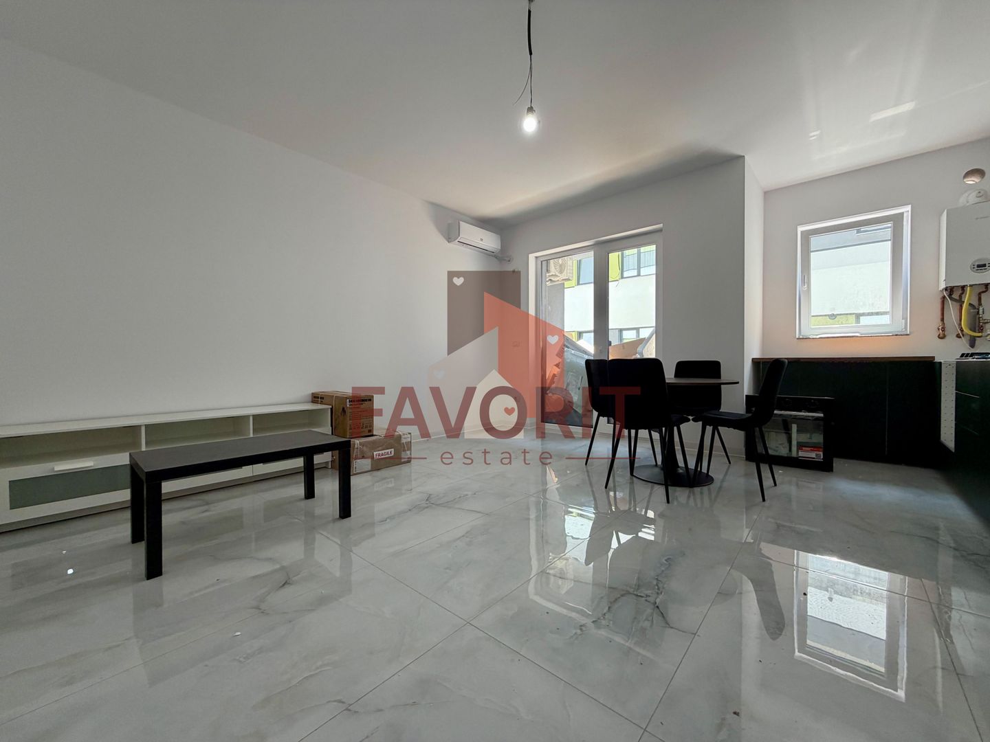 2 camere | Etajul 1 | Loc de parcare | Prima inchiriere - Poză 1