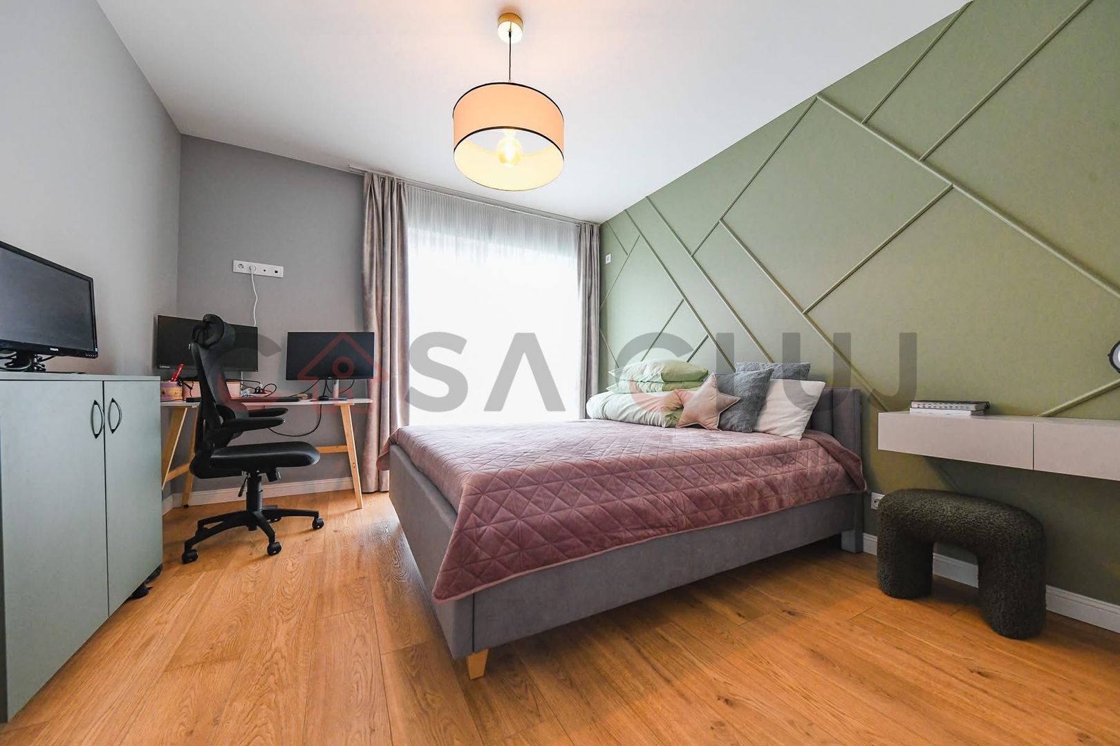 3 camere, bloc nou, etaj intermediar - Poză 1