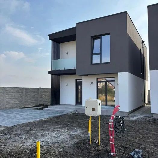 Casa de vazare in Sacalaz, locatie foarte buna! - Poză 1