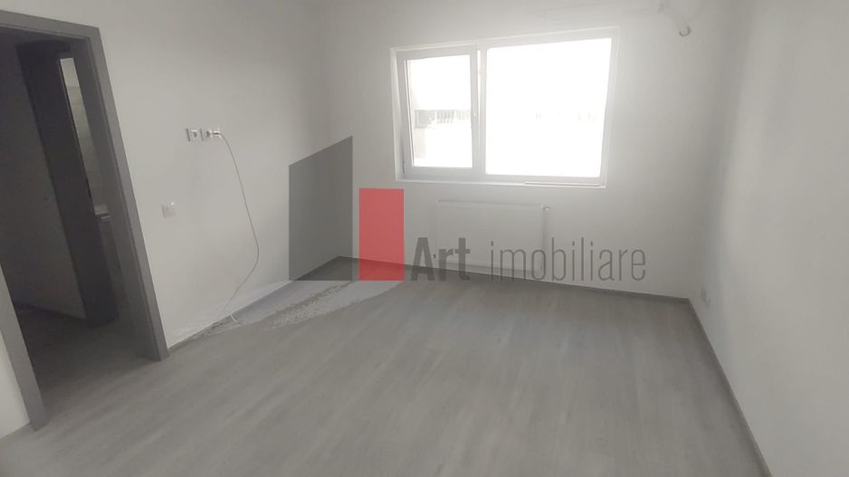 Vânzare apartament decomandat bloc nou 3 camere cu centrală - Dedeman - Poză 10