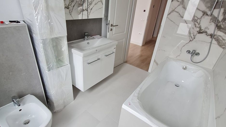 Proiect deosebit la 5 minute de Iulius Town - Poză 39