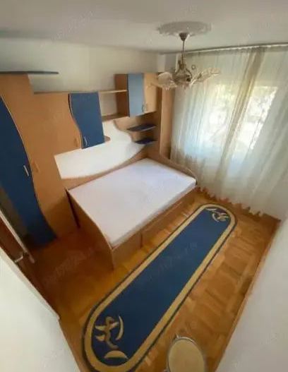 Apartament de Inchiriat 3 camere Titan + Parcare - Poză 3