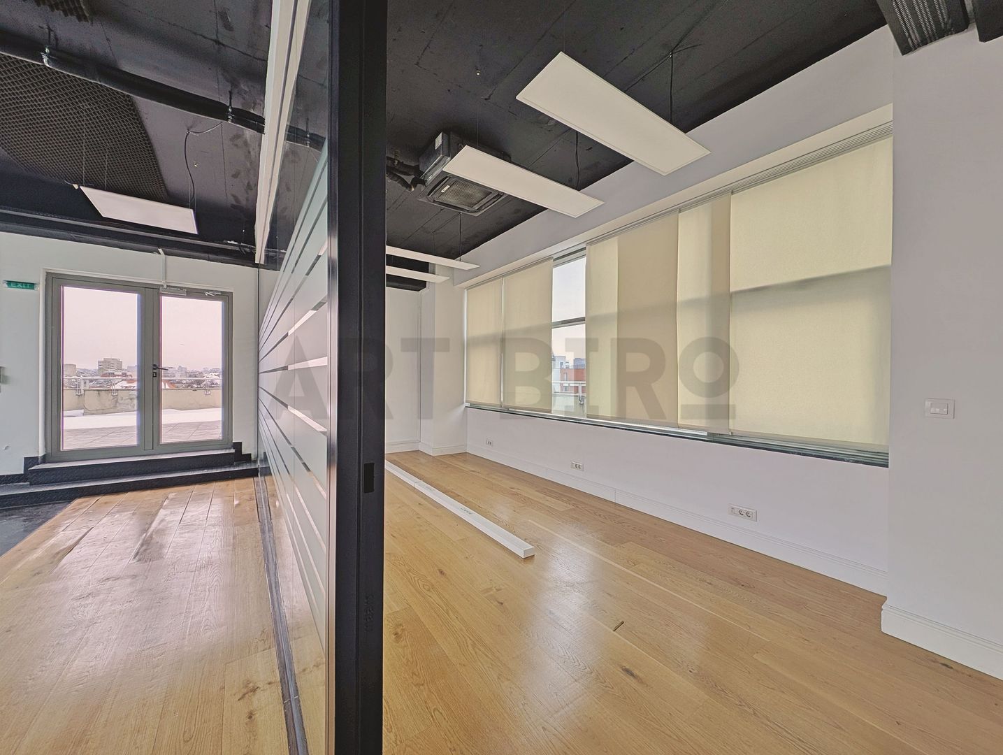 Zero comision, 290mp birou versatil cu terasa 340mp, Romana, 6' metrou - Poză 5