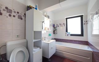 Apartament 3 camere, mobilat si utilat, aproape de metrou - Poză 18