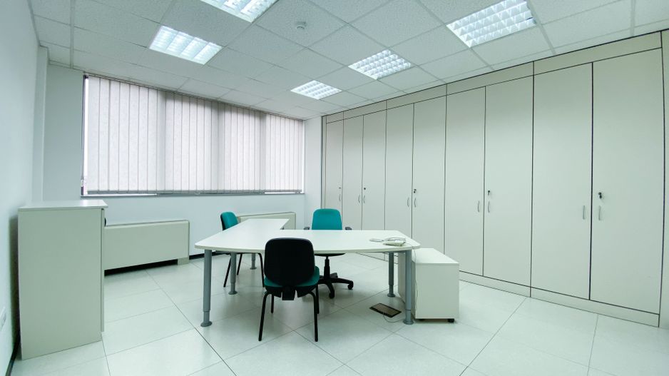 De inchiriat in cladire birouri P+5 etaje – ETAJ 4 - Poză 17