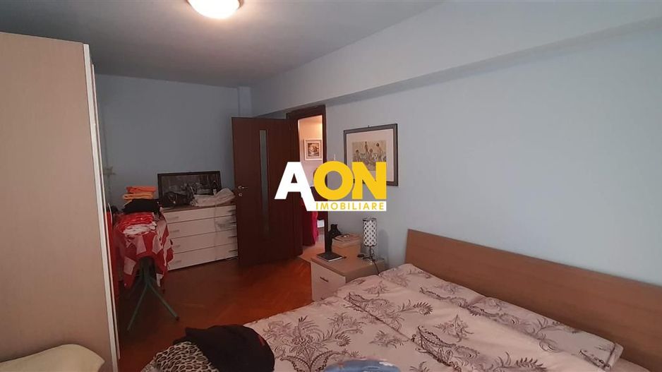 Apartament 3 camere cu scara interioara zona ultracentrala - Poză 12
