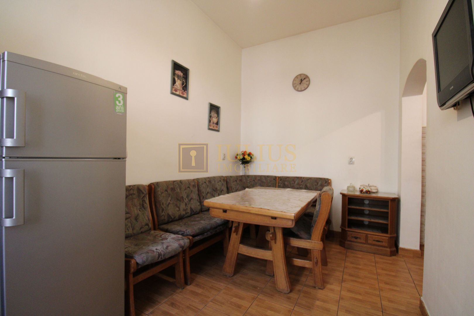 Spatios, 3 camere, centrala proprie, curte interioara - Poză 17