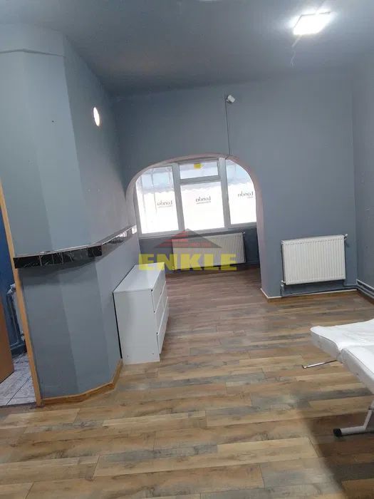 De inchiriat spatiu comercial, zona Centala - Poză 2