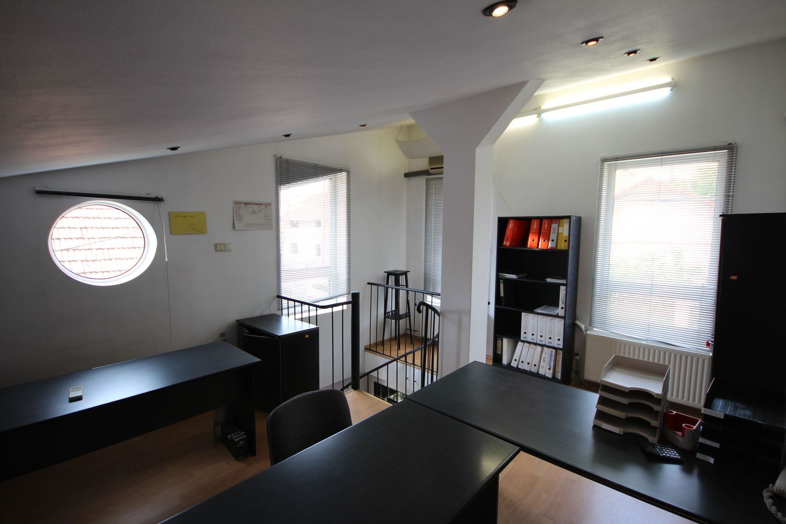 Imobil cu destinatie mixta - Poză 22