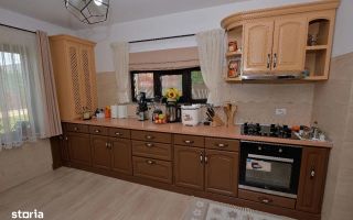 Casa individuala 7 camere Targu Neamt - Poză 5