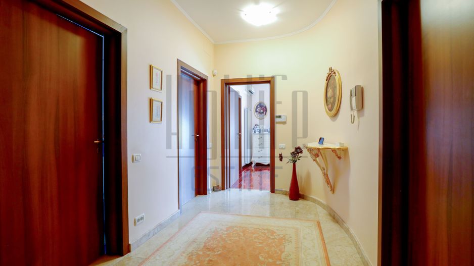 Vila de lux deosebita 9 Camere Pipera Erou Iancu Nicolae 298mp teren - Poză 33