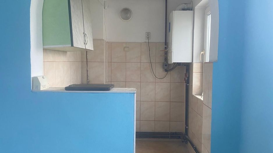 Super pret!! Vanzare apartament cu 3 camere-Micro 9 - Poză 2