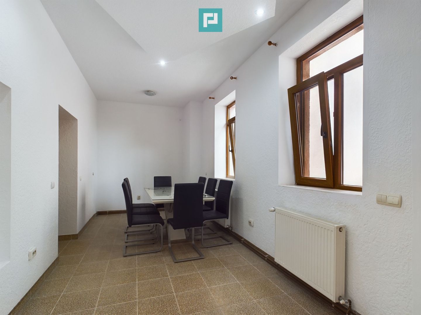 Casă Individuală Cărpiniș - Poză 10