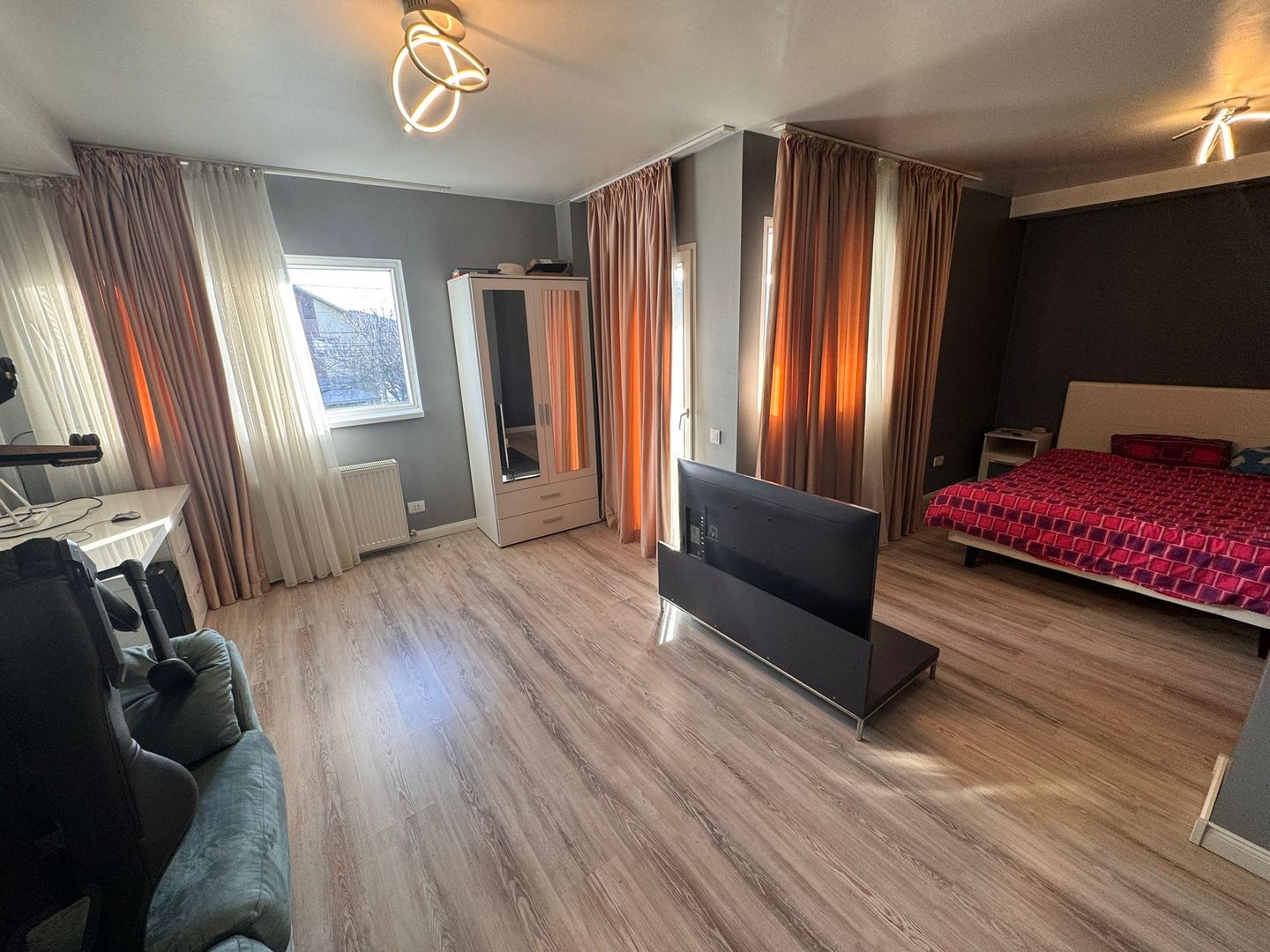 Casa 9 camere Glina 350 mp utili 1000 mp teren - Poză 31