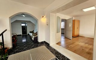 Casa 10 camere, 878 mp teren, toate utilitatile, Barabant - Poză 3