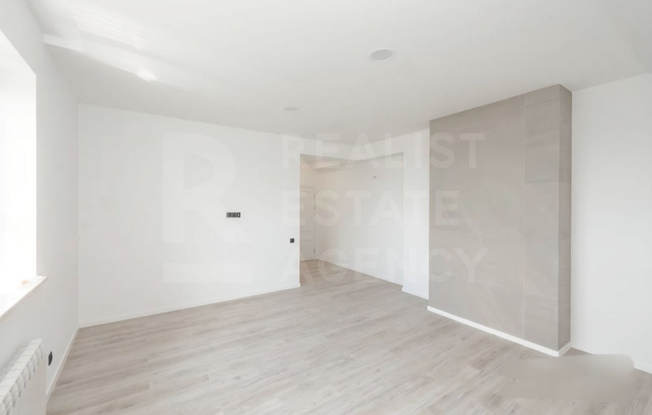 Vânzare, casă,  in 2 nivele, Poiana Domneasca. - Poză 9