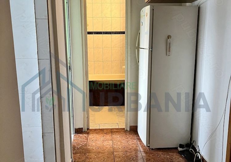 Apartament decomandat cu 2 camere de închiriat în Alexandru cel Bun - Poză 1
