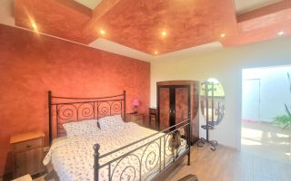 GAZDĂ LA VILA | Camera îngrijită și locație liniștită | CHELTUIELI FIXE - Poză 1