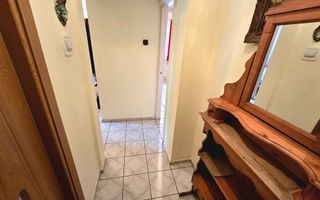 Apartament cu 3 Camere, Etaj Intermediar, Lift, Zonă Ultracentrală - Poză 5