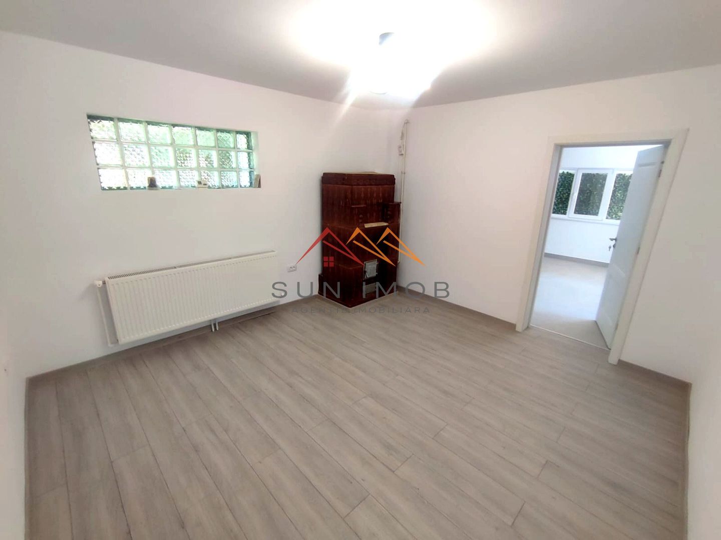 CASĂ DE ÎNCHIRIAT | ZONĂ CENTRALĂ | RENOVATĂ COMPLET ÎN 2026 - Poză 6