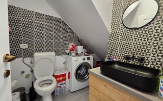 Apartament in casa insiruita, Dumbravita, 2 Dormitoare, Loc de parcare, Curte - Poză 8