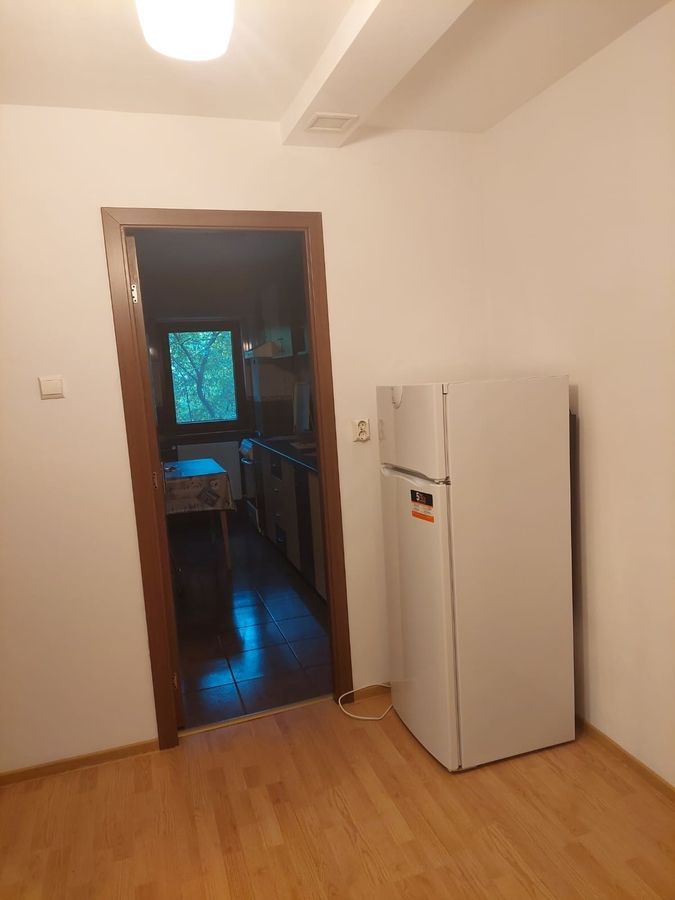 Garsonieră cocheta, mobilată și utilată, etaj 1, metrou Titan - Poză 5