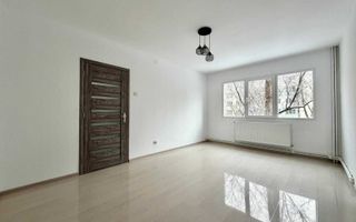 Pers. Fizica- Podu Ros- Cantemir- Etaj 1- Fara Risc- 3 camere- Renovat - Poză 2