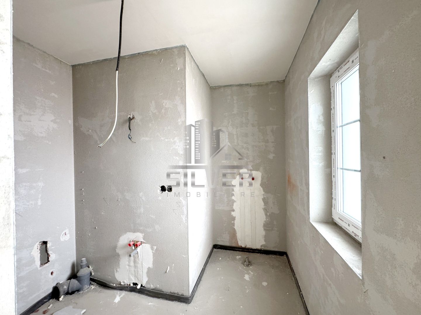 Casa unifamiliala cu teren de 500 mp in zona centrala. - Poză 13