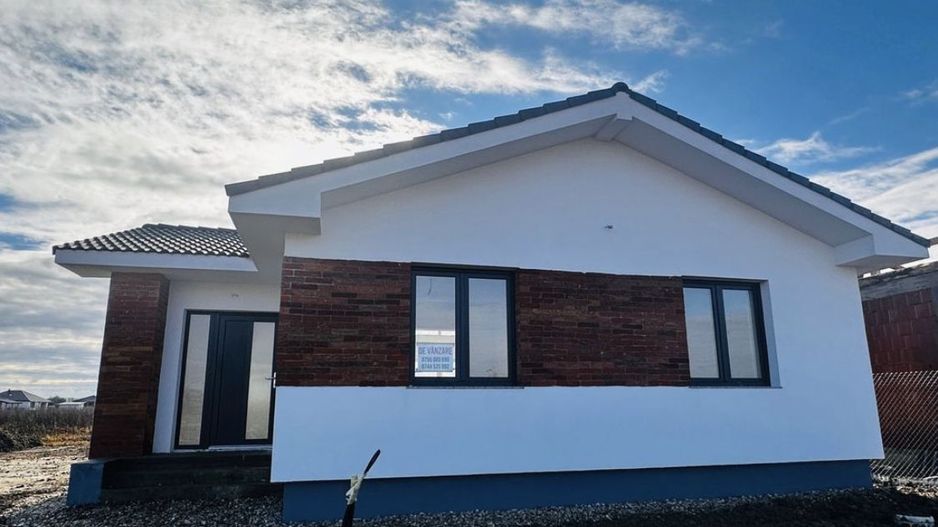 Casa de vanzare zona Odoreu - Poză 2