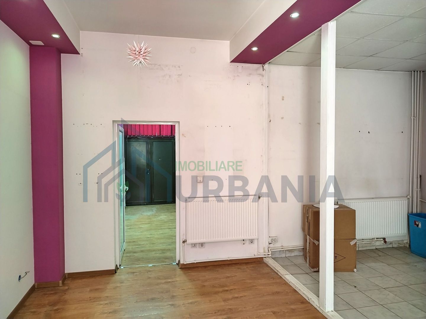 Spațiu 50 mp de inchiriat 2 intrari vitrina - vis a vis de Gara Mare - Poză 1