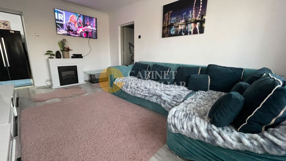FARA RISC - PODU ROS - LICEUL EMIL RACOVITA - 3 CAMERE - RENOVAT - Poză 5